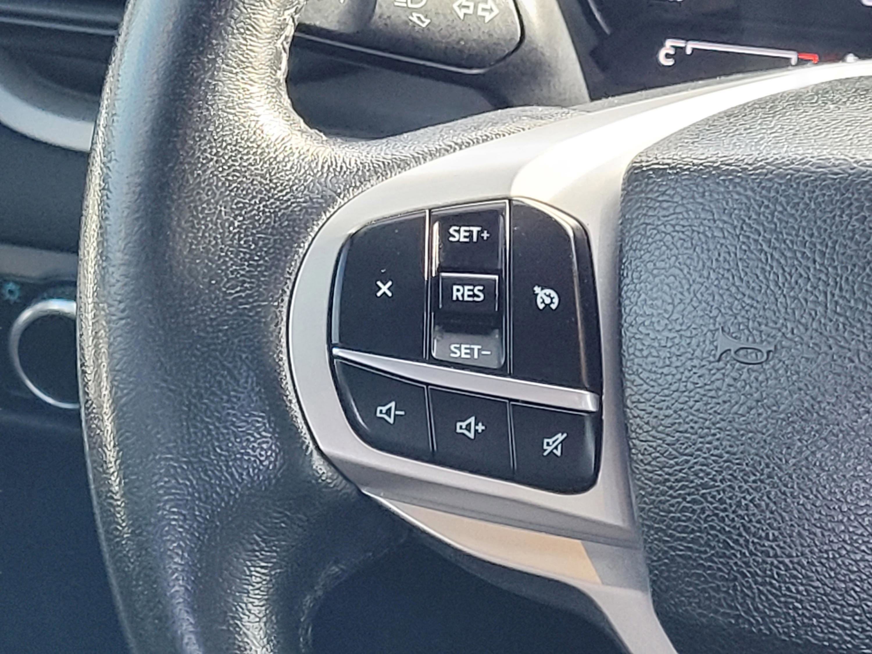 Certified 2023 Ford Explorer XLT AWD/4WD image 14