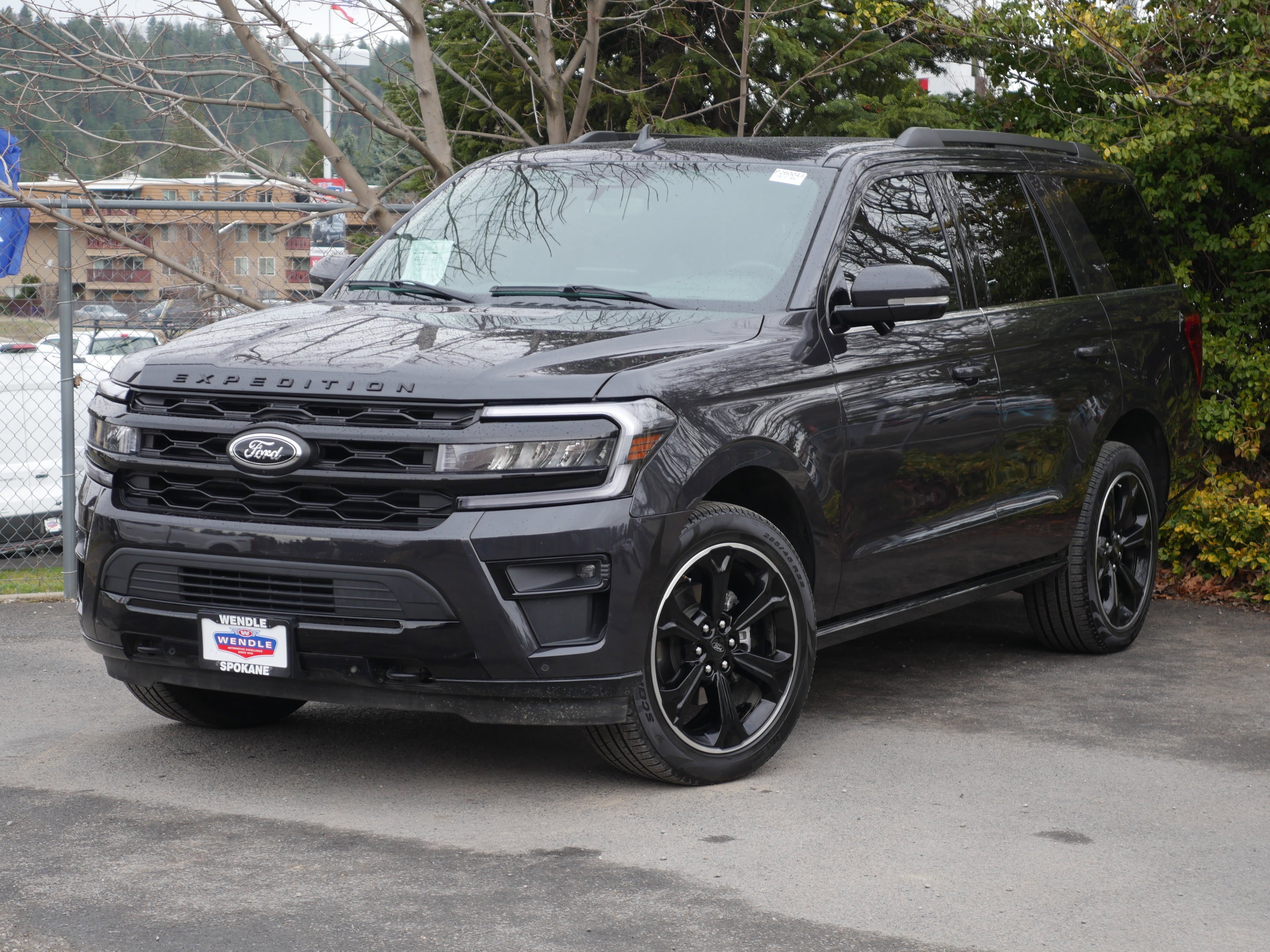 Certified 2024 Ford Expedition Limited image 7