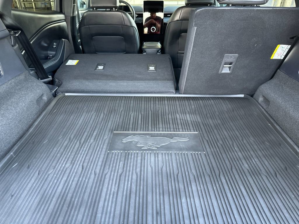 Certified 2025 Ford Mustang Mach-E Select w/ Comfort Package Lite image 15