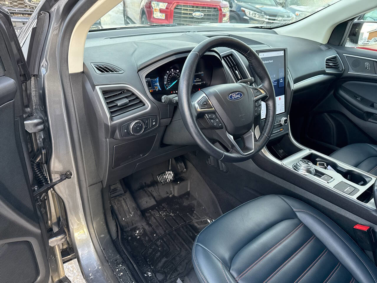 Certified 2022 Ford Edge SEL w/ Sport Appearance Package image 25