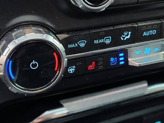 Certified 2024 Ford F250 Lariat w/ Lariat Ultimate Package AWD/4WD image 25