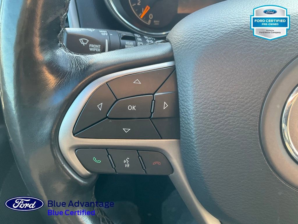 Used 2020 Jeep Grand Cherokee Laredo image 18