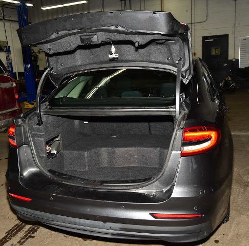 Certified 2020 Ford Fusion SE image 10