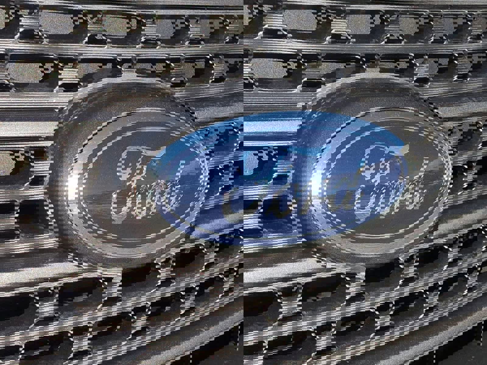 Certified 2022 Ford Explorer XLT w/ Equipment Group 202A image 12