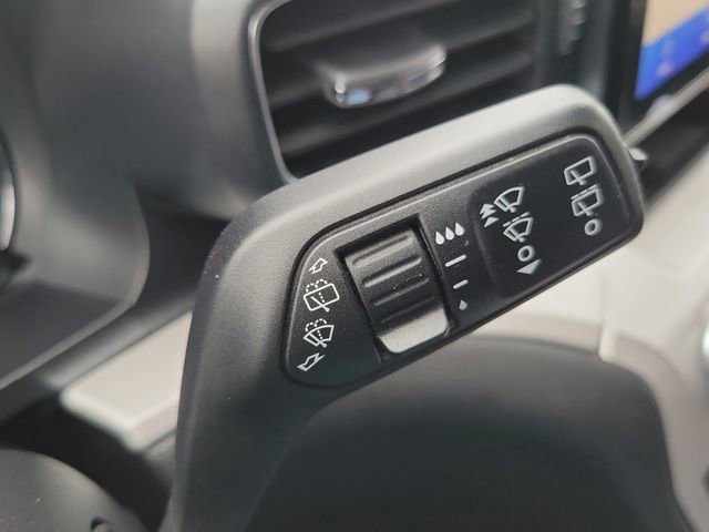 Certified 2024 Ford Explorer XLT w/ Equipment Group 202A image 17