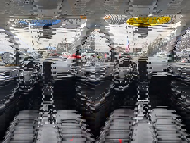 Certified 2022 Ford Edge SEL w/ Convenience Package AWD/4WD image 16