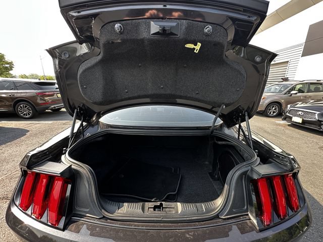 Certified 2022 Ford Mustang GT Premium w/ Equipment Group 401A RWD image 36
