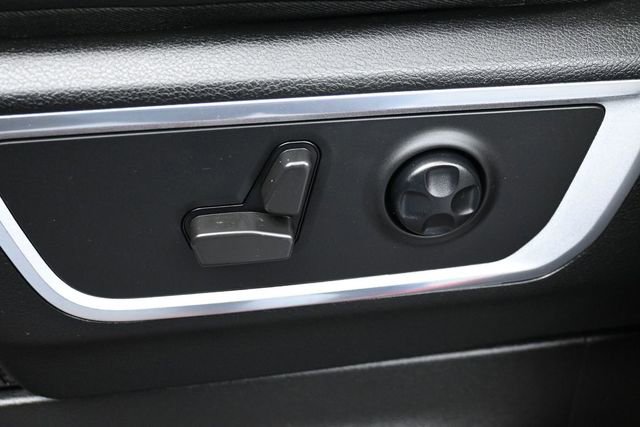 Used 2021 RAM 1500 Laramie AWD/4WD image 12