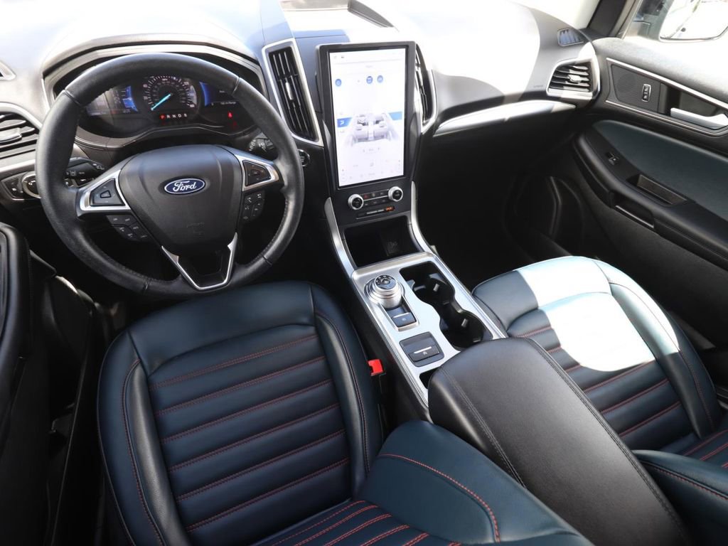 Certified 2023 Ford Edge SEL w/ Sport Appearance Package image 6