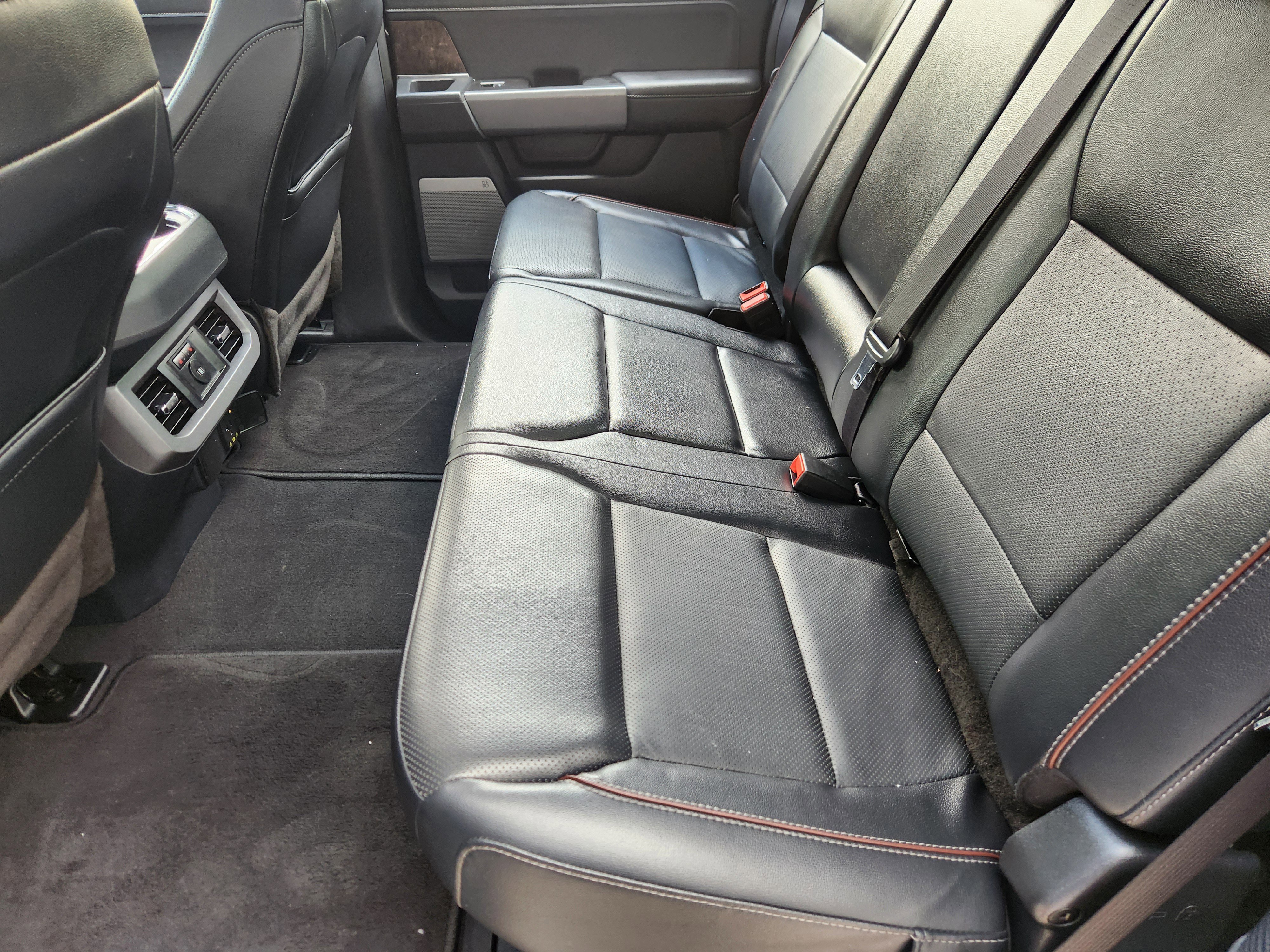 Certified 2023 Ford F250 Lariat w/ Lariat Ultimate Package AWD/4WD image 22