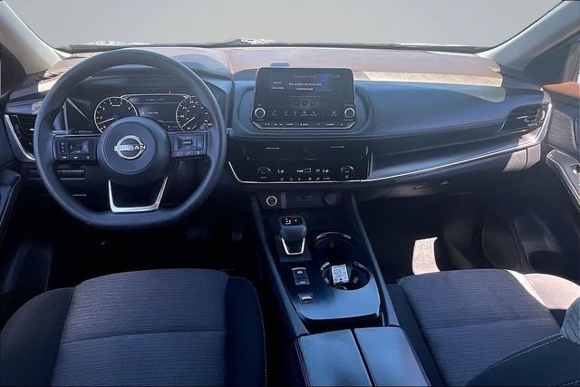 Used 2023 Nissan Rogue SV FWD image 16