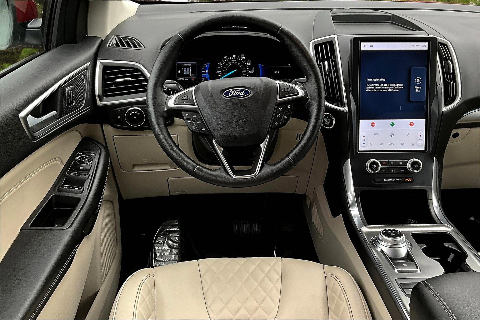 Certified 2023 Ford Edge Titanium w/ Class II Trailer Tow Package AWD/4WD image 8