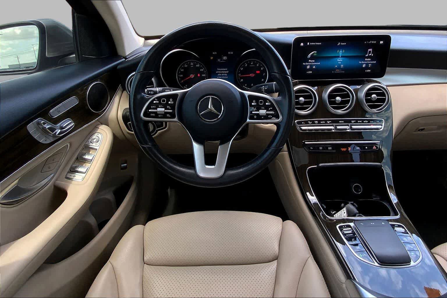 Used 2021 Mercedes-Benz GLC 300 image 6