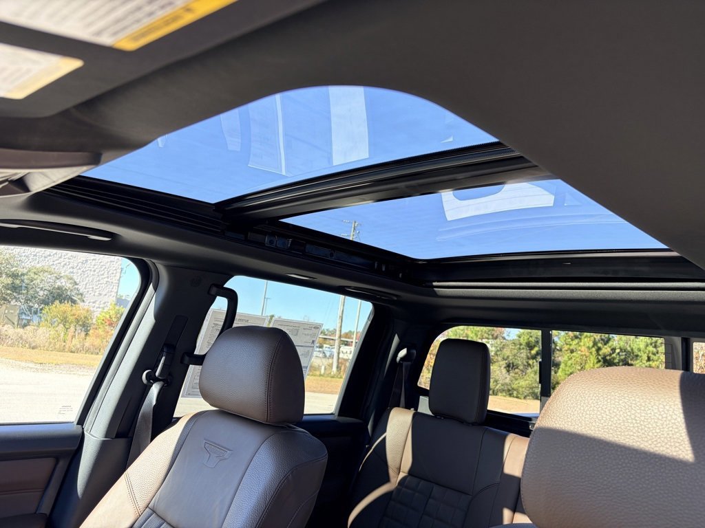 Used 2021 Nissan Titan Platinum Reserve w/ Moonroof Package image 21