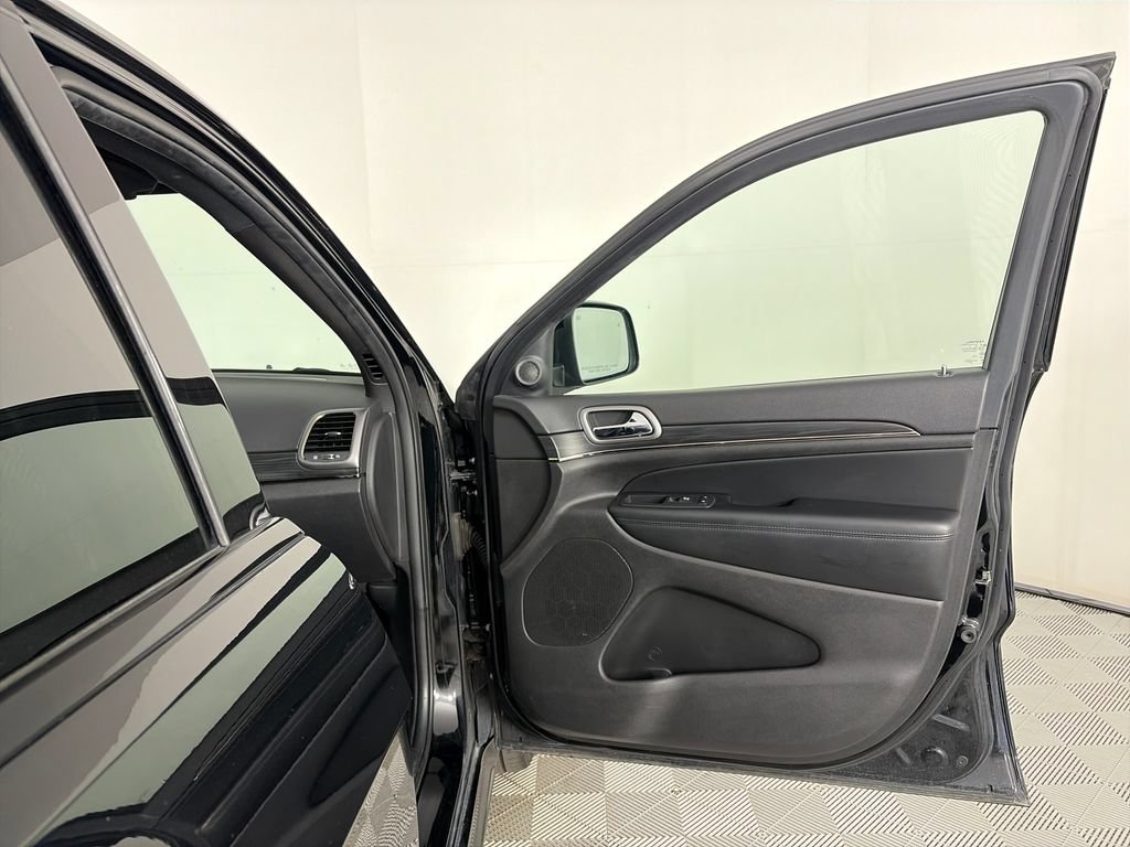 Used 2020 Jeep Grand Cherokee Limited X AWD/4WD image 30