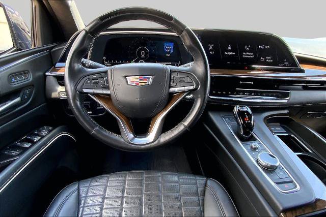 Used 2023 Cadillac Escalade Sport Platinum w/ LPO, ONYX Package AWD/4WD image 6