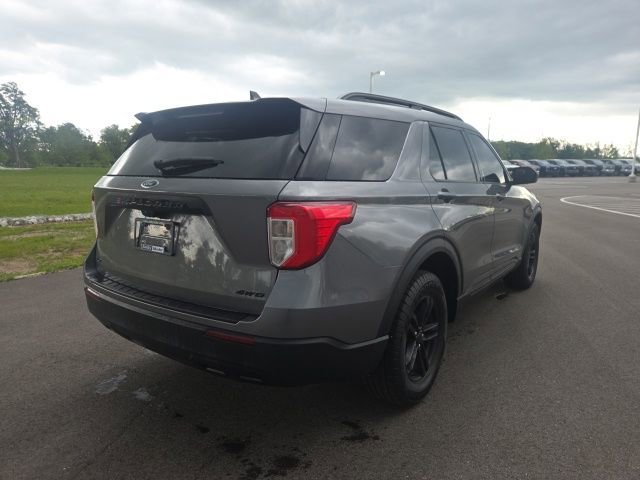 Certified 2023 Ford Explorer XLT AWD/4WD image 8