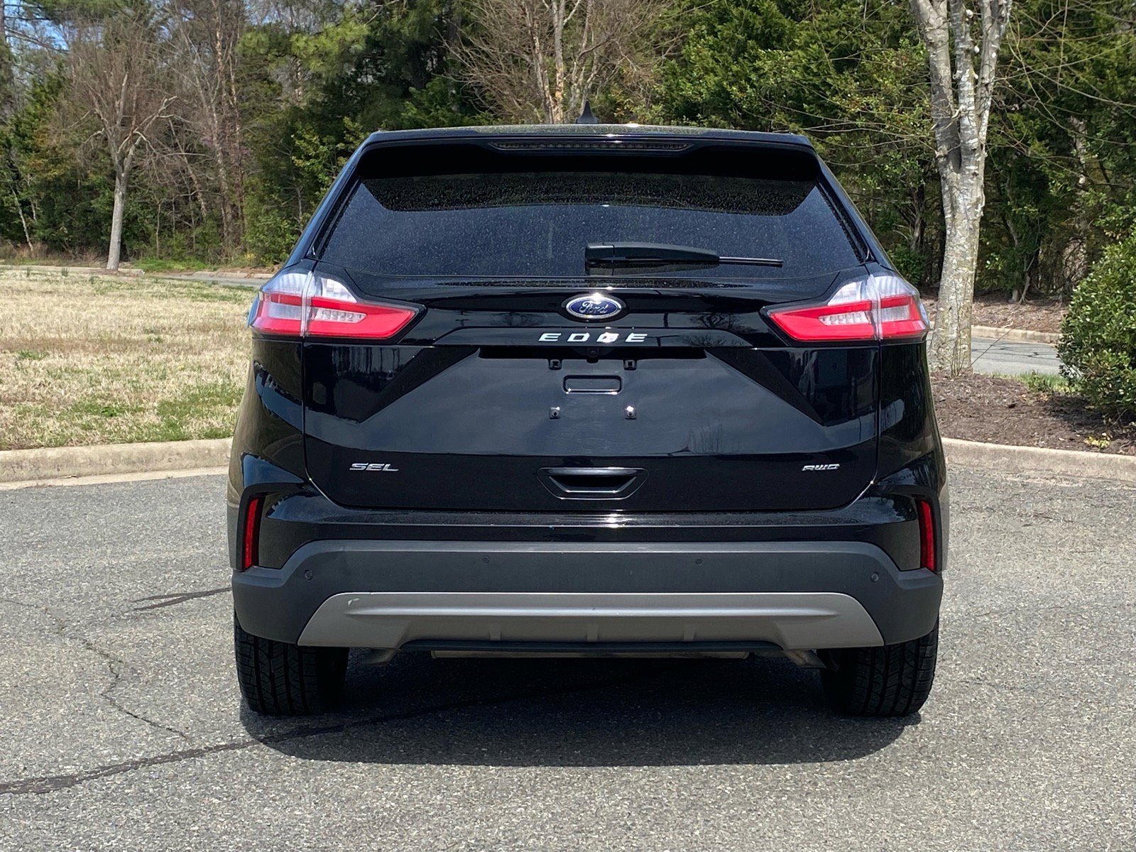 Certified 2024 Ford Edge SEL AWD/4WD image 5