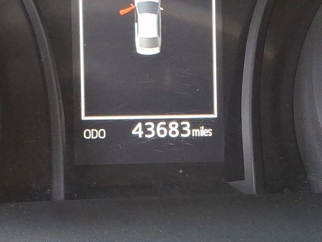 Used 2018 Toyota Camry SE image 19