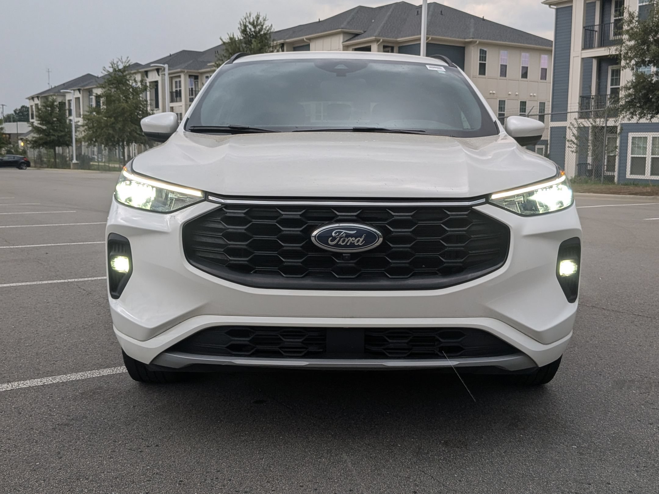 Certified 2023 Ford Escape ST-Line Select w/ Tech Pack #2 AWD/4WD image 9