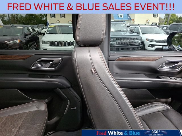 Used 2021 Chevrolet Suburban High Country AWD/4WD image 13
