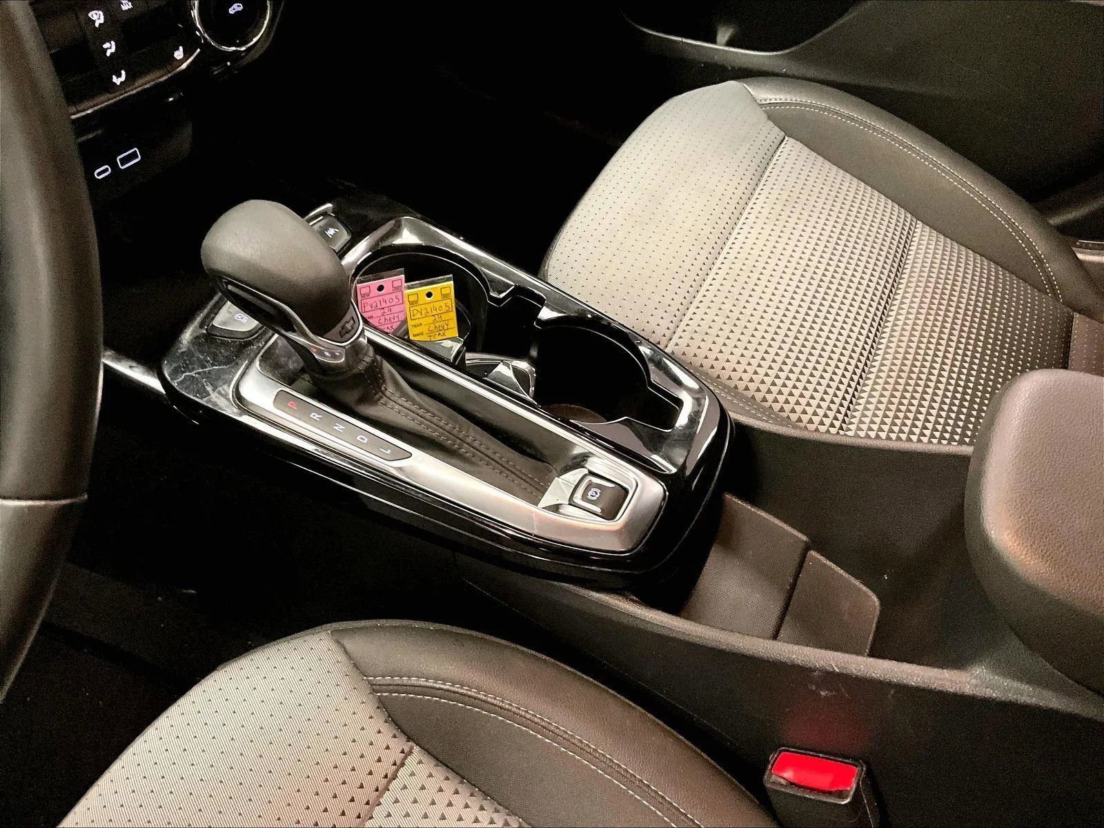 Used 2024 Chevrolet Trax LT w/ Driver Confidence Package image 16