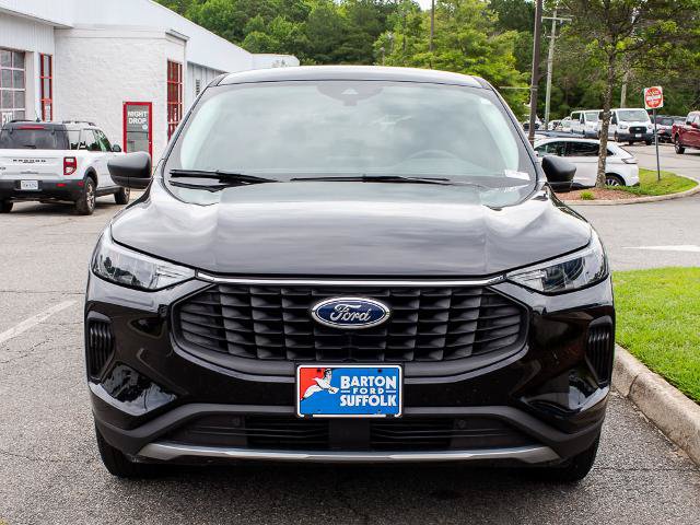 Certified 2025 Ford Escape Active AWD/4WD image 2