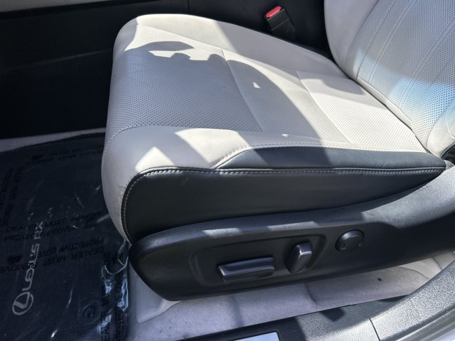 Used 2017 Lexus RX 350 FWD w/ Premium Package image 19