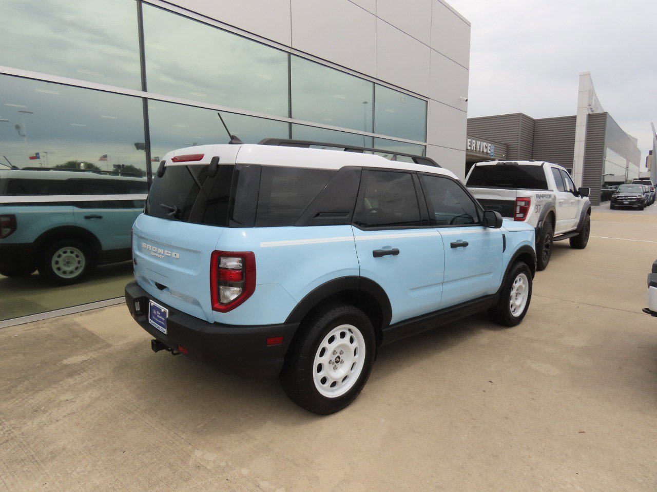 Certified 2024 Ford Bronco Sport Heritage w/ Heritage Convenience Package AWD/4WD image 11