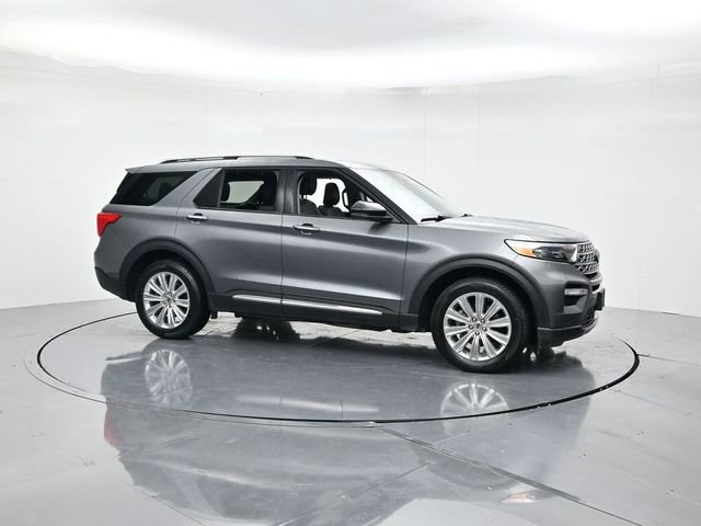 Certified 2023 Ford Explorer Limited w/ Equipment Group 301A image 3