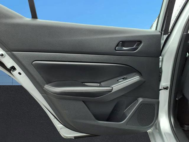 Used 2023 Nissan Altima 2.5 SV FWD image 16