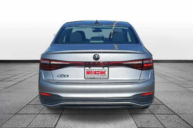 Used 2025 Volkswagen Jetta S FWD image 4