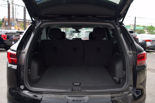 Used 2025 Chevrolet Blazer LT FWD image 32