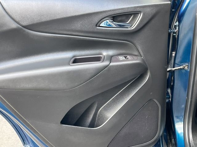 Used 2020 Chevrolet Equinox LT w/ Driver Convenience Package image 38