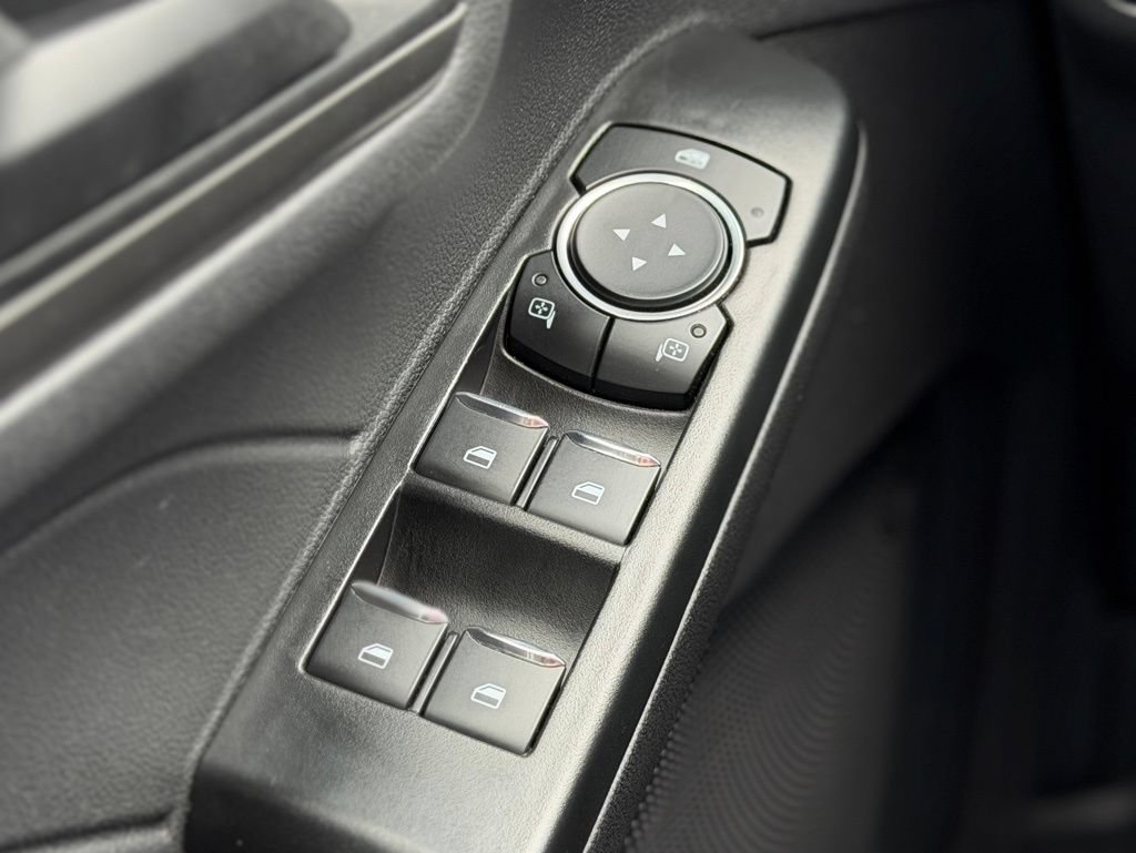 Certified 2025 Ford Escape Active AWD/4WD image 20