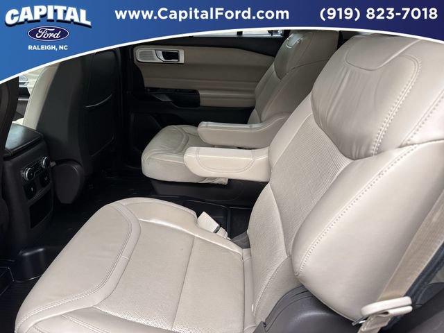 Certified 2020 Ford Explorer Platinum w/ Premium Technology Package AWD/4WD image 18