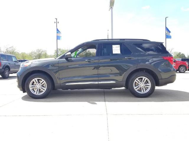 Certified 2023 Ford Explorer XLT w/ Equipment Group 202A AWD/4WD image 7