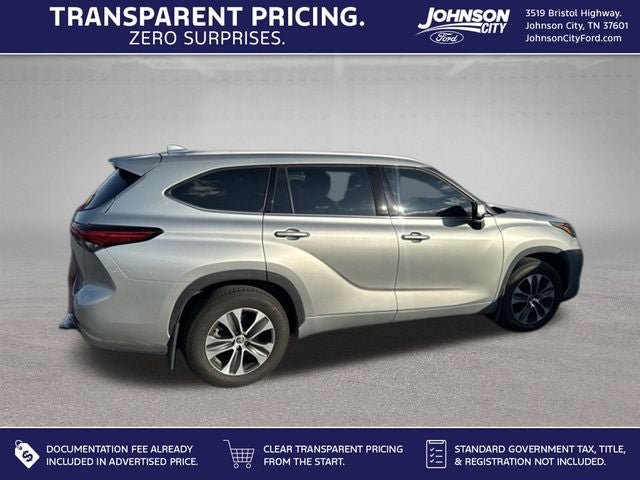 Used 2022 Toyota Highlander XLE