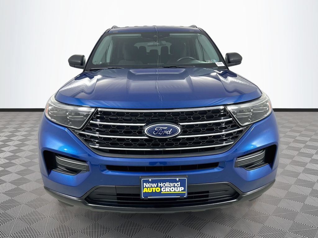 Certified 2021 Ford Explorer XLT AWD/4WD image 2