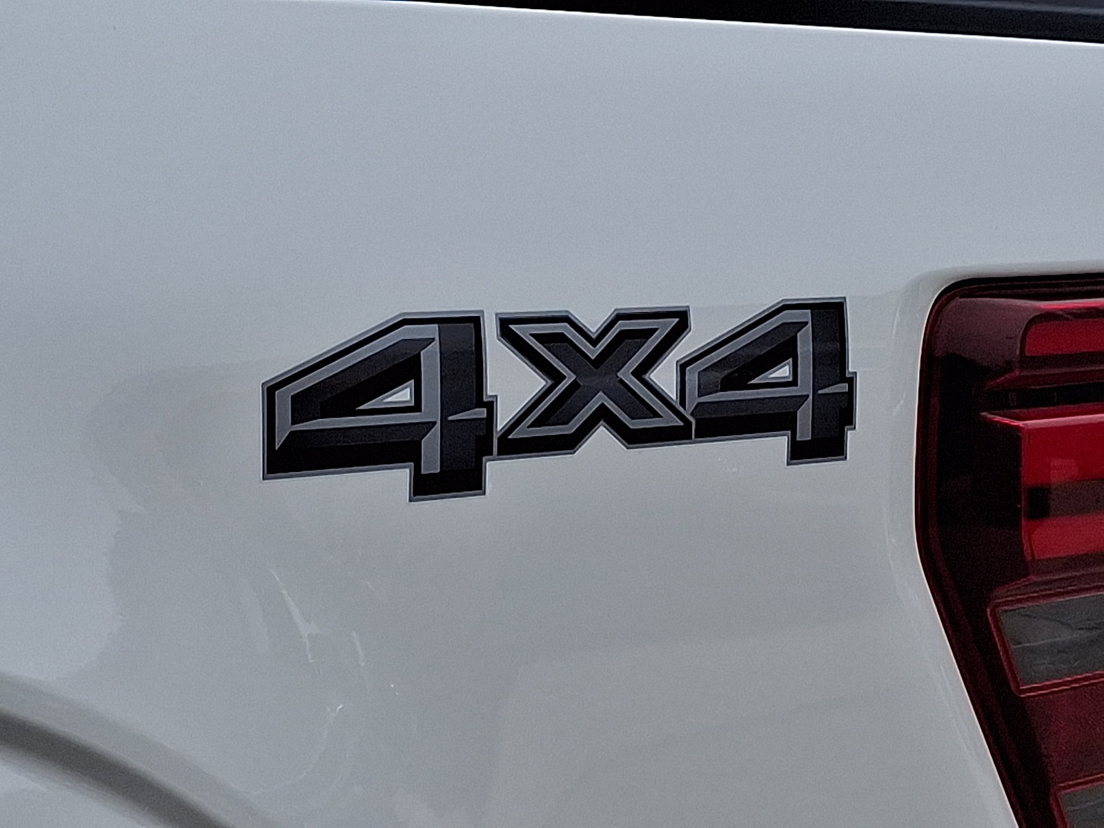Certified 2025 Ford F150 Platinum AWD/4WD image 32