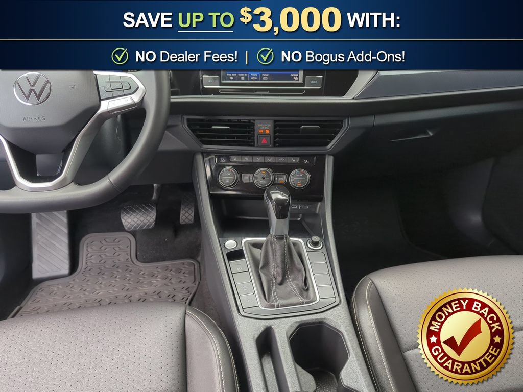 Used 2024 Volkswagen Jetta SE FWD image 20
