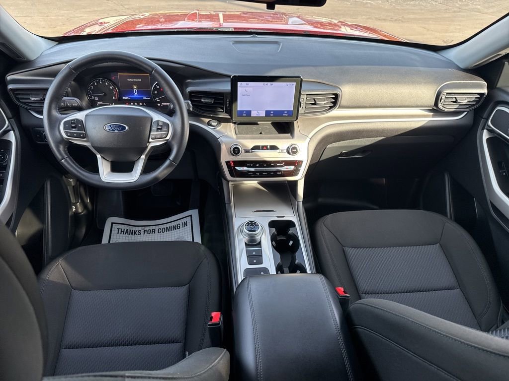 Certified 2022 Ford Explorer XLT image 25