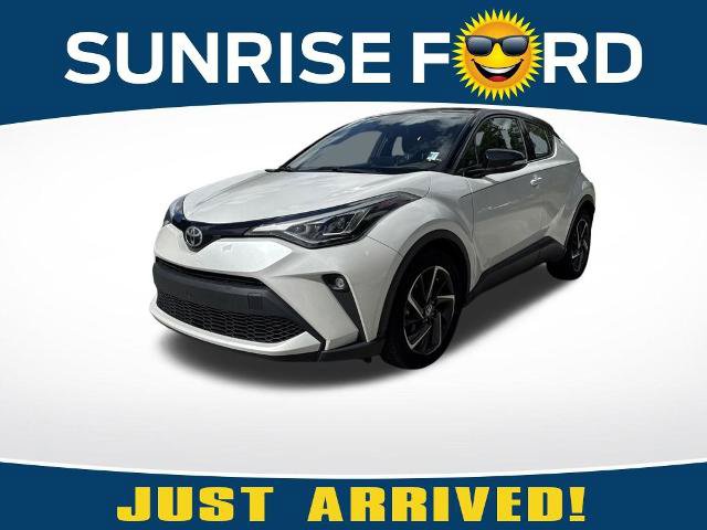 Used 2022 Toyota C-HR Limited FWD image 1
