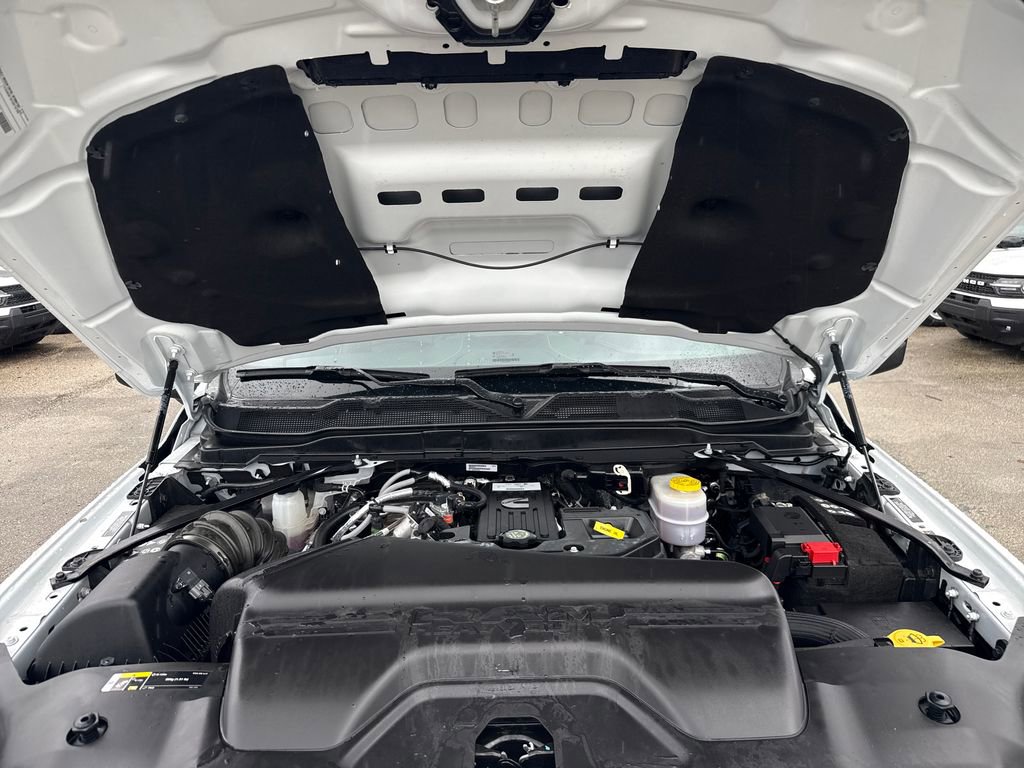 Used 2025 RAM 3500 Limited image 33
