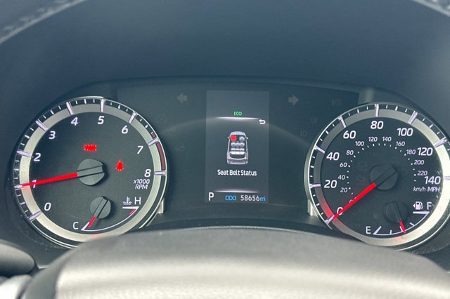 Used 2020 Toyota Highlander LE image 33