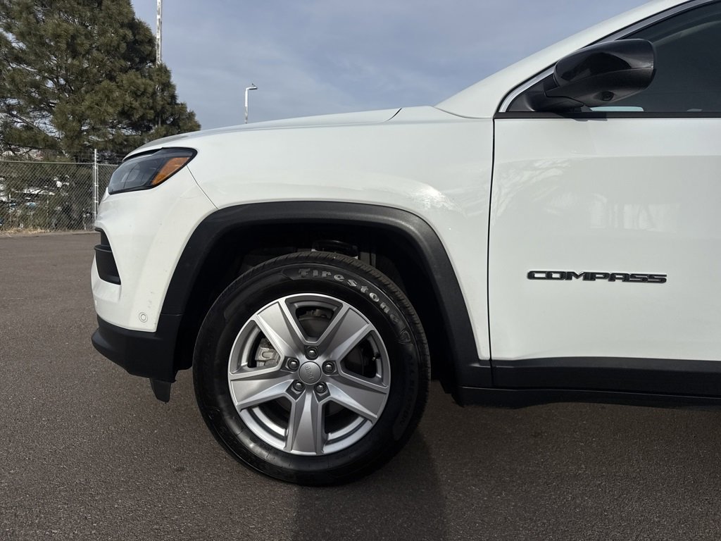 Used 2022 Jeep Compass Latitude w/ Convenience Group image 35