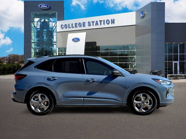 Certified 2024 Ford Escape ST-Line w/ Tech Pack #1 image 4