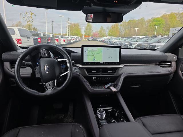 Certified 2025 Ford Explorer Platinum w/ LUX Leather Package AWD/4WD image 19