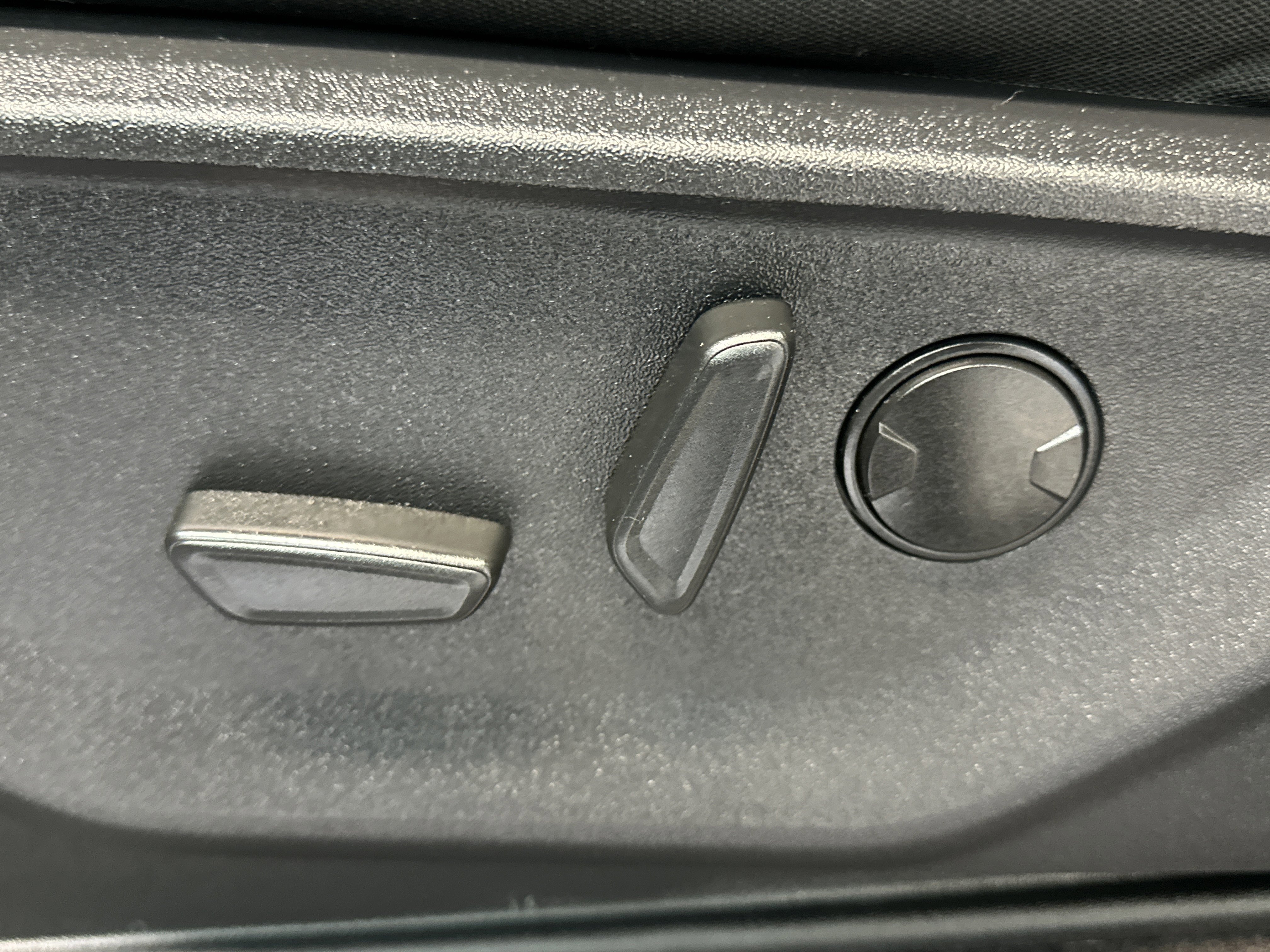 Certified 2023 Ford F150 XLT w/ Equipment Group 302A High image 25