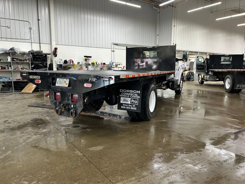 Certified 2022 Ford F750 2WD Regular Cab Super Duty image 8